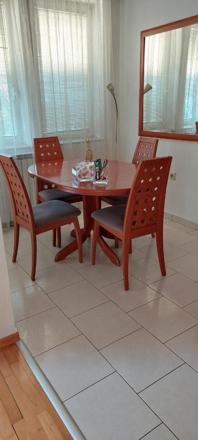 Luxury Flat Apartment Skopje Luaran gambar